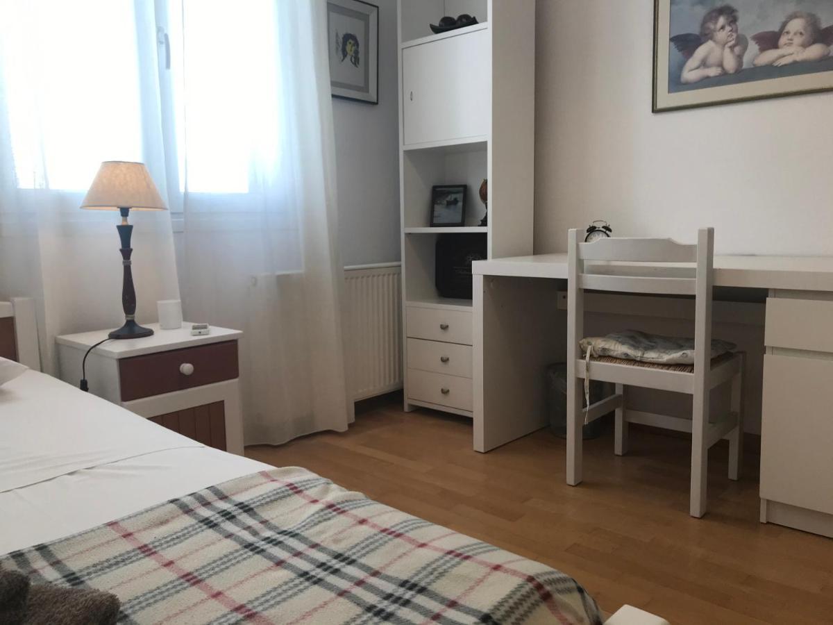 Family Apartment Livadia Beach Parikia Парікія Екстер'єр фото